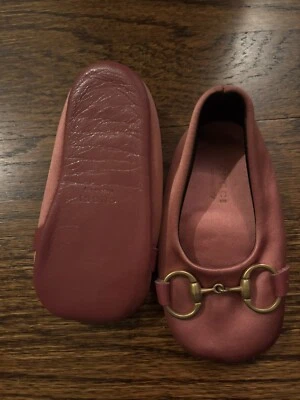 zapatos bebé niña gucci Foto 1 de 2