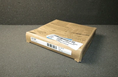 Banner Engineering PBT415UHF Reflective, Diffuse Optical Sensor - Image 1 of 3