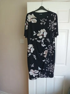 Gorgeous Women's Summer Dress - Picture 1 of 4