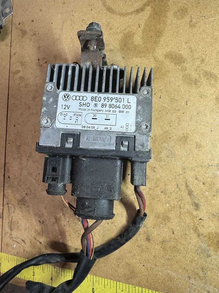B6 S4 Original Volkswagen Audi - 8E0959501L - Módulo de Control Ventilador Radiador Foto 1 de 1