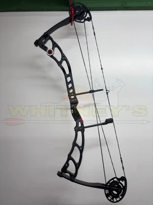 Used Bowtech Specialist ll - Right Hand - 40lbs. - 23"-32.5" - Black - Image 1 of 4