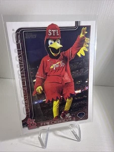 2025 Topps Series 1 Celebration Fredbird M-22 - Picture 1 of 7