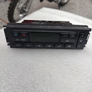 2005-2007 Ford F250 F350 Super Duty AT A/C  Heater Temperature Climate Control - Picture 1 of 6