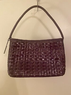 Bolso de mano Elliott Lucca de cuero tejido púrpura Foto 1 de 4