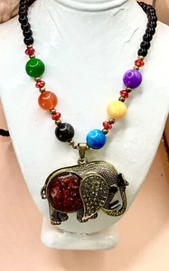 Elefant Halskette mit schwarzem Onyx und Swarovski Kristall Neu - Bild 1 von 7