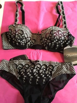 Sujetador Fayreform Platino Artificio Talla 32D y Pequeño Calzoncillo Conjunto de 2 ¡¡Precioso!! Nuevo con etiquetas Foto 1 de 4