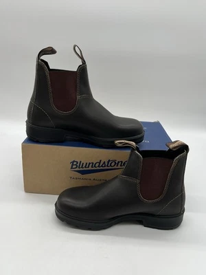 Blundstone original 500 Sz 5 Men’s 6 Women’s 8 Dark Brown Leather Chelsea boots. - Image 1 of 4