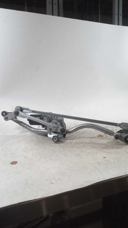 Windshield Wiper Motor Sedan Fits 15-16 AUDI A4 408941 - Изображение 1 из 3