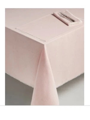 全新带标签 Lenox French Perle 60 英寸 X 102 英寸桌布 - 腮红 — 第 1/3 张图片