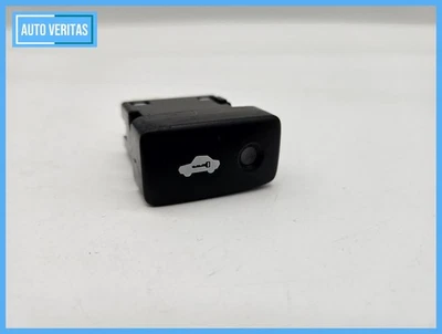 Original Daihatsu Cuore BJ 2004 ZV switch central locking 489097 - Image 1 of 4