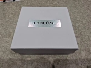AUTHENTIC GENUINE LANCOME PARIS EMPTY Box - WHITE - Excellent Con - Picture 1 of 7