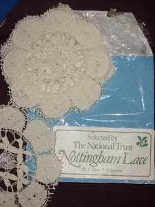 Nottingham Lace coaster mats, set 6, National Trust original bag, cream, vintage - Picture 1 of 8