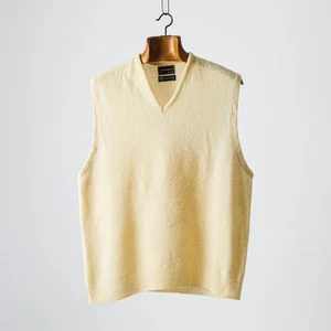 Vintage 70s Twoncraft Wool Sweater Vest – Size Large 100% Lambs wool Made in USA - Picture 1 of 8