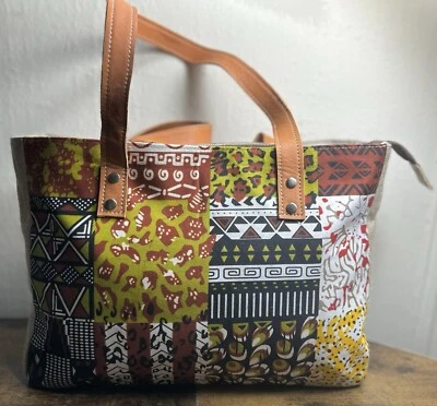 Bolso de mano africano urbano hecho a mano - Estampado étnico. Tela de cera hecha en África. ¡NUEVO! Foto 1 de 4