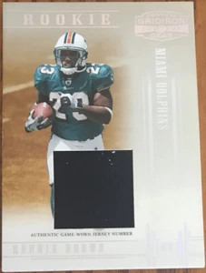 2005 Donruss Gridiron Gear Jerseys Ronnie Brown #102 Miami Dolphins #’d 089/100 - Picture 1 of 2