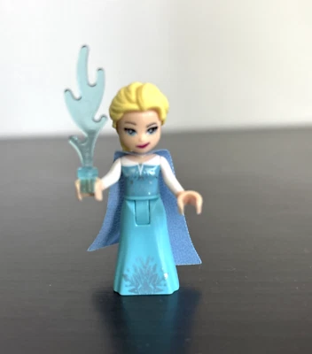 LEGO Disney Frozen Princess ELSA Minifigure with Ice Wand - Image 1 of 3