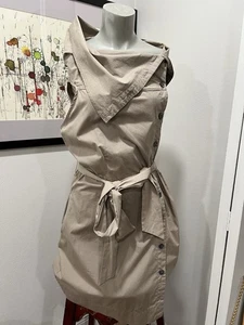 Anthropologie La Made asymmetrisches Trenchkleid khaki Kleid/Gürtel. Lg. Neu mit Etikett. - Bild 1 von 11