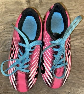 Umbro Youth Girls Sz 9M Arturo 2.0 Cleats Soccer Sneakers Pink W Blue Laces EUC - Image 1 of 4