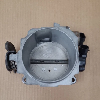 Chevrolet Silverado 350 1999 5,7 Vortec carrocería del acelerador Foto 1 de 4