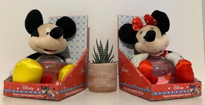 Disney Mickey & Minnie Mouse Peluche Foto Globo de Nieve Conjunto ¡GRAN RELLENO DE MEDIAS! Foto 1 de 3