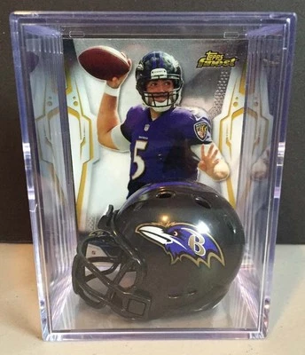 Mini casco caja de sombras para jugadores de la NFL Baltimore Ravens con tarjeta Foto 1 de 4