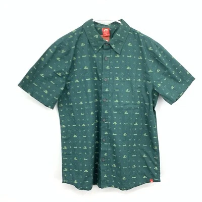 Camisa deportiva EMS Eastern Mountain para hombre talla mediana con botones verde estampado de canoa Foto 1 de 4
