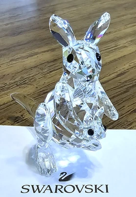 🦘 Swarovski Crystal 1994 "Rare Encounters", Mother Kangaroo Figurine, Baby, NIB - Image 1 of 4