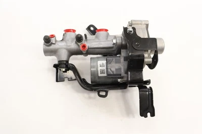 2017 - 2022 HONDA ACCORD FRONT POWER BRAKE BOOSTER W/ MASTER CYLINDER OEM - Image 1 of 4