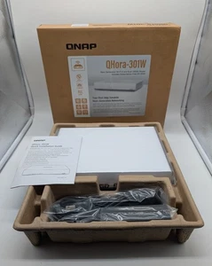 QNAP QHora-301W Dual 10GbE Router Dual Band QuWan MU-MIMO Next-Generation - Picture 1 of 7
