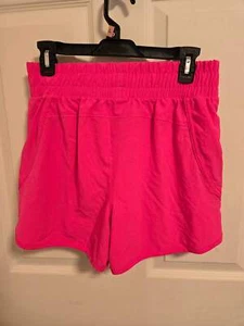 Damen Avia Shorts Gr. 4-6 - Bild 1 von 3
