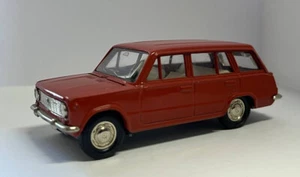 Lada VAZ-2102 ROSSO 1:43 VINTAGE URSS TANTALIO - Foto 1 di 15