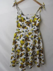 Banned Retro Strappy Fit & Flare Dress Yellow Floral Print - Size M BNWT - Picture 1 of 15