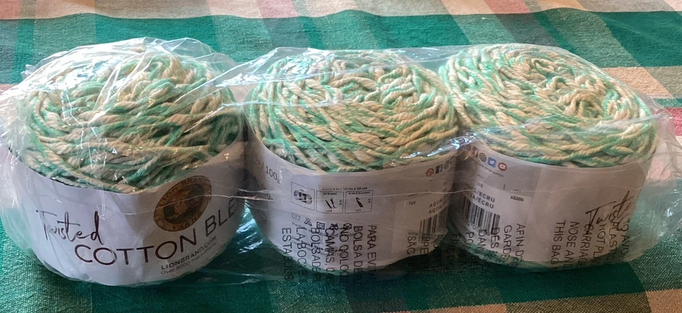Lion BRAND Twisted Cotton Blend Yarn Aqua/ecru 023032056760