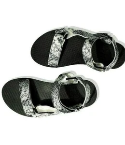 Victorias Secret PINK Festival Beach Strappy Sandal Snake Print Large 9-10 - Picture 1 of 2