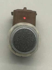 Parking sensor original Valeo 284382060R silver new. - Picture 1 of 4