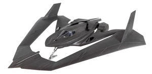 Batman v Superman: Dawn of Justice Batwing Batplane 1:25 Scale Model (US IMPORT) - Picture 1 of 3