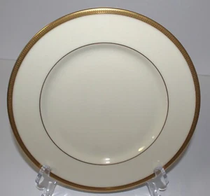 Lenox Tuxedo 8 3/8" piatto insalata con bordo incrostato oro, timbro posteriore oro - Foto 1 di 6