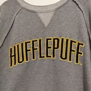 Harry Potter Hufflepuff Crewneck Sweatshirt Universal Studios Gray Unisex Small - Picture 1 of 8