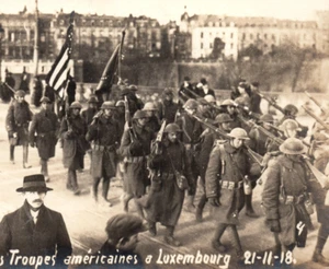 WWI Luxembourg American Troops Field Gear And Helmet Arriving Postcard - Picture 1 of 3