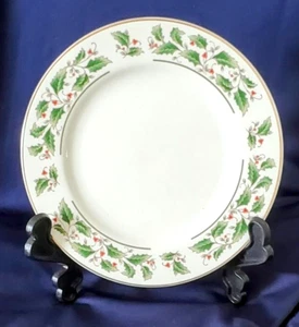 Christmas HOLLY BERRY Bread Plates 6.25” - “Fine China Japan" - 6 Available - Picture 1 of 3