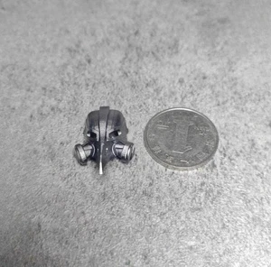 1/12 Scale Silvery Gas Mask Sci-fi Style Accessories Fit for 6'' Action Figure - Picture 1 of 3