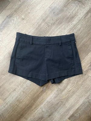 Pantalones Cortos Lilly Pulitzer Negros a Medida Talla 8 | Tiro Medio Calce Clásico Y2K Foto 1 de 4