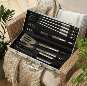 12 Piece Stainless Steel BBQ Tool Set - Picture 1 of 4