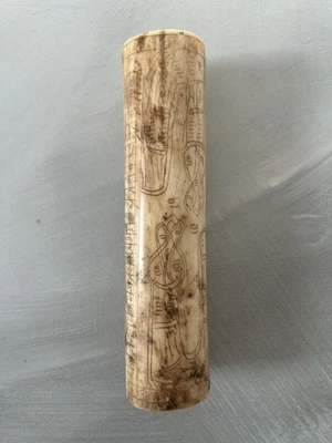 Antiguo calendario lunar Chamán Batak Sumatra - tallado a mano 19c Foto 1 de 4