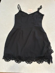 Superdown Black Dress Lace Trim Size Medium NWT - Picture 1 of 9