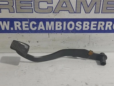 328021F355 111354 clutch pedal for KIA SPORTAGE 2.0 TURBODIESEL CAT 2004 - Image 1 of 3