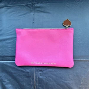 Bolsa de Maquillaje Ipsy Glam 5x7 SOLO NUEVA SIN ETIQUETAS CORAZÓN ROSA REMOLINO - Imagen 1 de 2