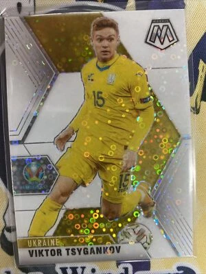 2020-21 Panini Mosaic UEFA Soccer Viktor Tsygankov White Circles /25 - Image 1 of 4