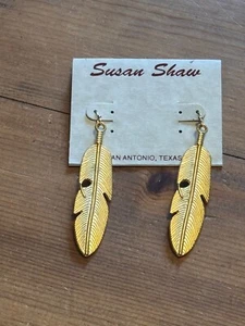 Susan Shaw Women's Jewelry Gold-Tone Fishhook Jane Feather Dangle Earrings 2.2" - Picture 1 of 6
