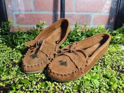 Mocasín de cuero gamuza con cuentas Mossimo marrón pajarita plana ligera talla W9 Foto 1 de 4